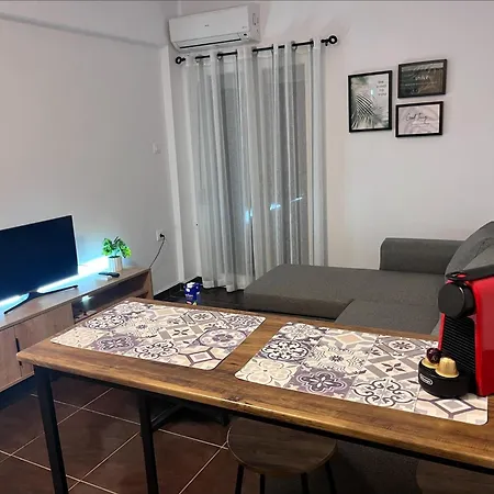 Arian Modern & Relax Apartment Nea Kallikrateia